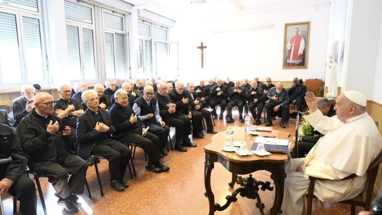 ĐTC Phanxicô gặp các linh mục cao niên của giáo phận Roma