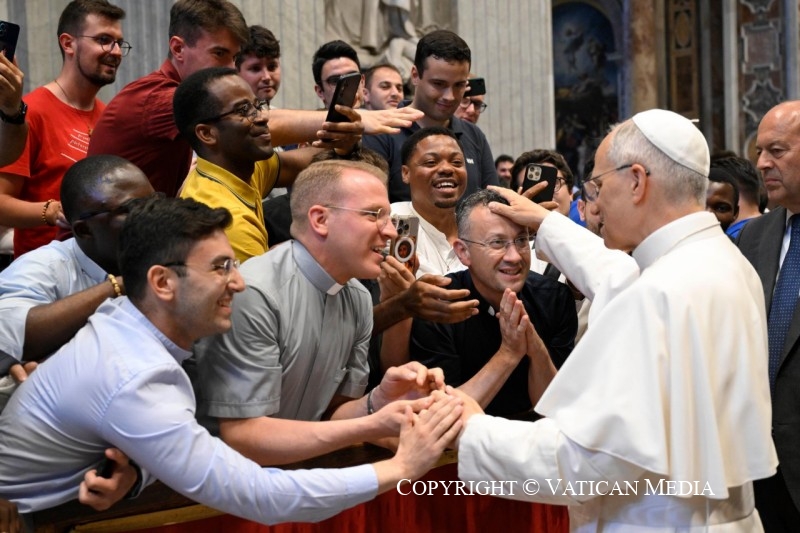 Đức Thánh Cha Phanxico gặp gỡ các Chủng Sinh nhân ngày hành hương Năm Thánh