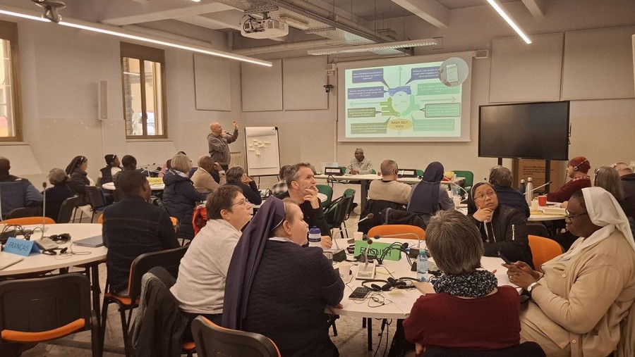 Đức Thánh Cha Lêô XIV mời gọi các nữ tu trở thành “Những Nữ môn đệ Truyền giáo của Hy vọng”