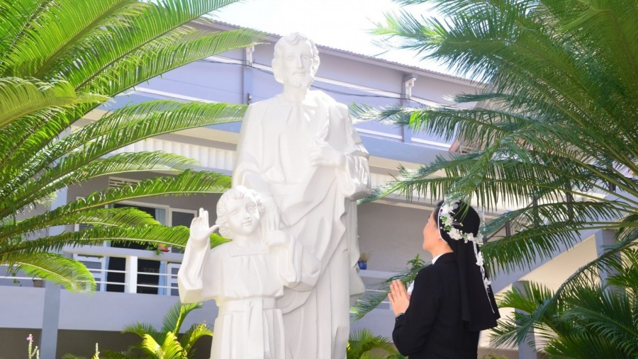 THÁNH GIUSE – MẪU GƯƠNG CHO NGƯỜI SỐNG ĐỜI THÁNH HIẾN