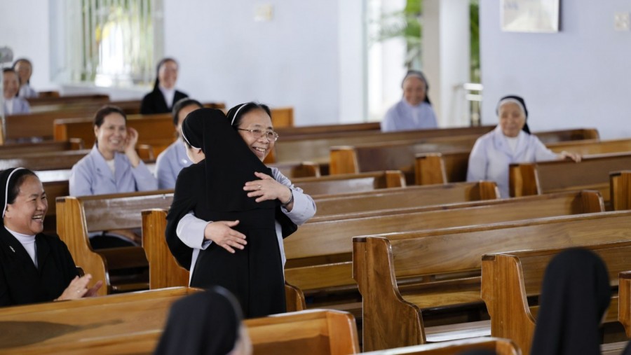 KHI CHÚA GỌI TÊN CON QUA  BÀI SAI