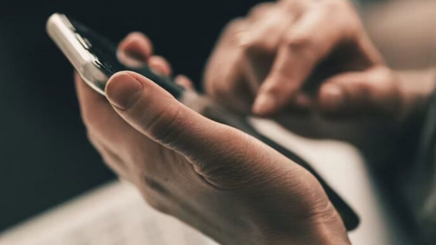 Thánh Carlo Acutis và thời gian sử dụng màn hình: Chuyển từ người tiêu thụ sang người xây dựng