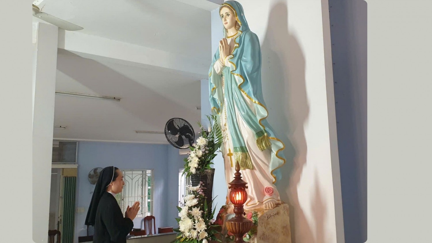 Đức Maria Hồn Xác Lên Trời – Niềm Hy Vọng Của Người Nữ Tu Mến Thánh Giá