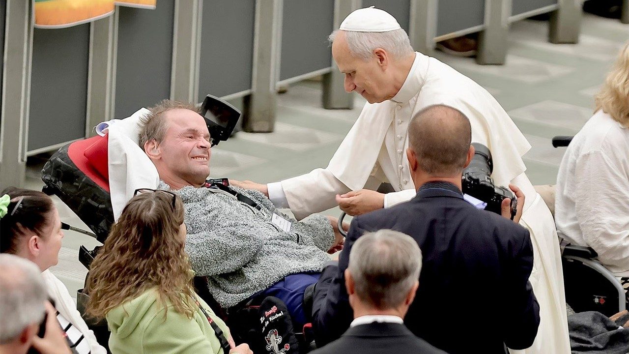 Sứ điệp của Đức Thánh Cha Lêô XIV cho Ngày Thế giới Bệnh nhân lần thứ 34