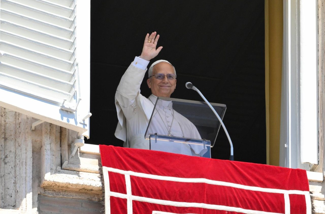 Regina Caeli (26/4): Chúa biết chúng ta, gọi đích danh chúng ta