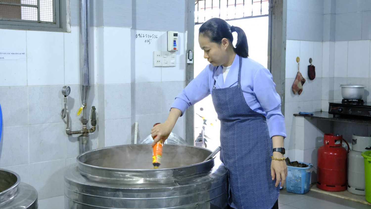Những Bàn Tay Âm Thầm (20)