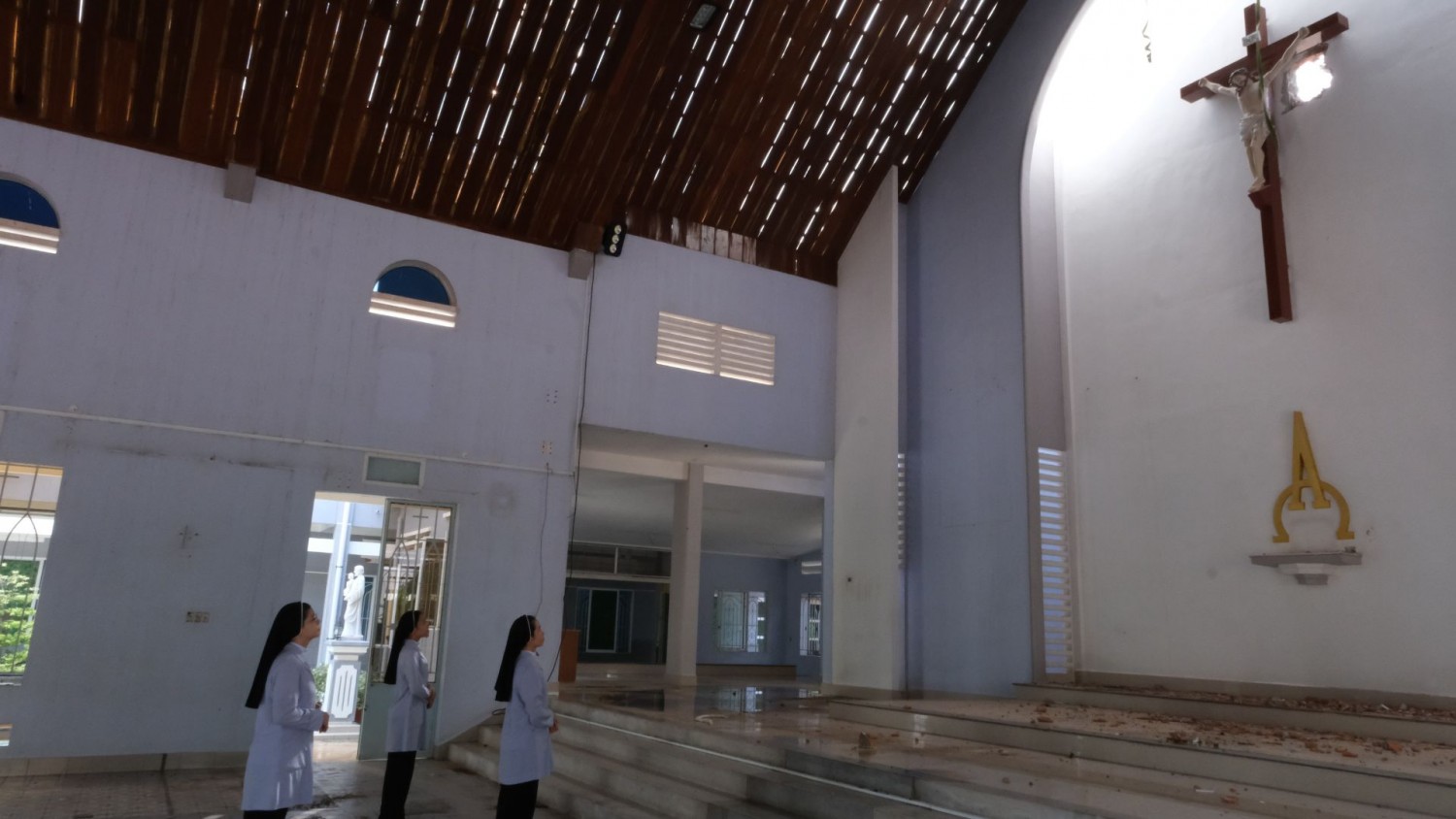 NHÀ NGUYỆN HỘI DÒNG – NHỮNG NGÀY CHUYỂN TIẾP (15)