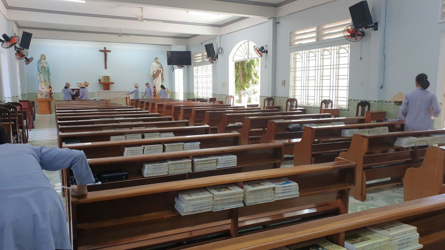 NHÀ NGUYỆN HỘI DÒNG – NHỮNG NGÀY CHUYỂN TIẾP (22)