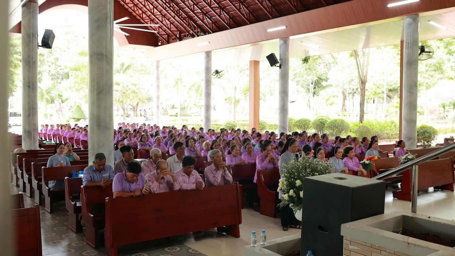 CÙNG MẸ LÊN ĐƯỜNG (7)