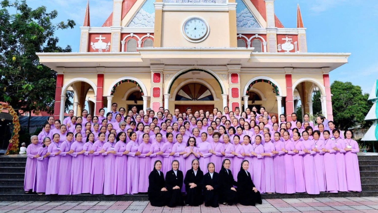 Hiệp Hội Tín Hữu Mến Thánh Giá Nha Trang – Vùng Hàm Tân Mừng Lễ Suy Tôn Thánh Giá (8)